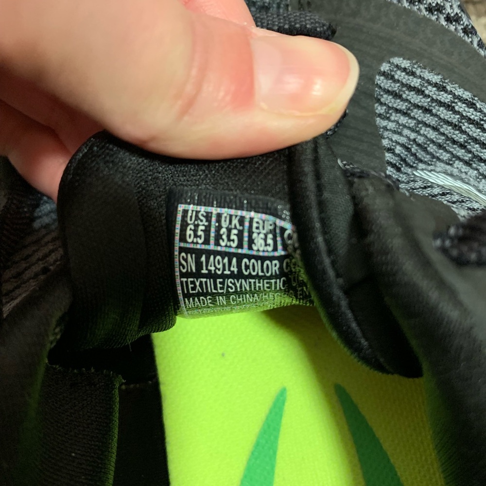 Sketchers MAX